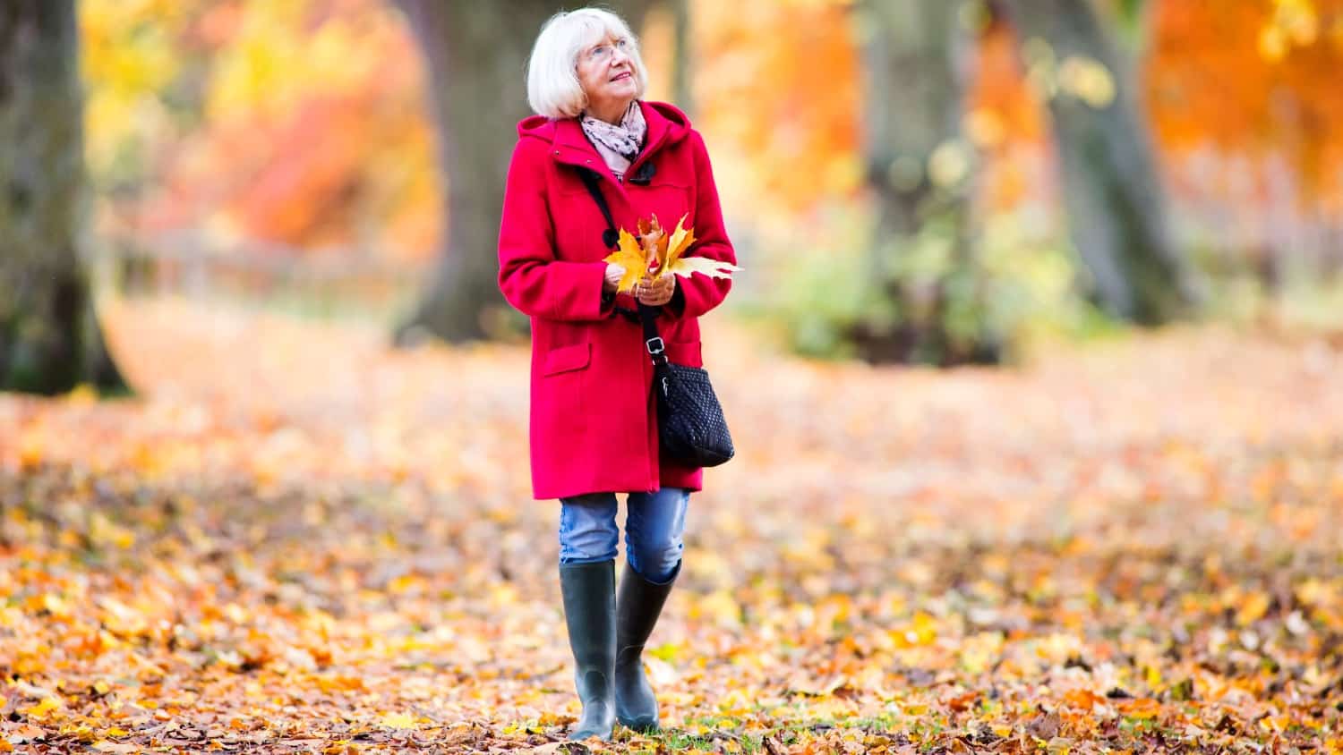 walking-well:-look-ahead-to-feel-more-confident-walking-|-sixty-and-me-–-from-sixtyandme.com
