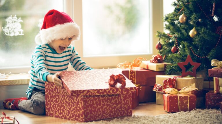 gifts-–-‘tis-the-season!-|-sixty-and-me-–-from-sixtyandme.com