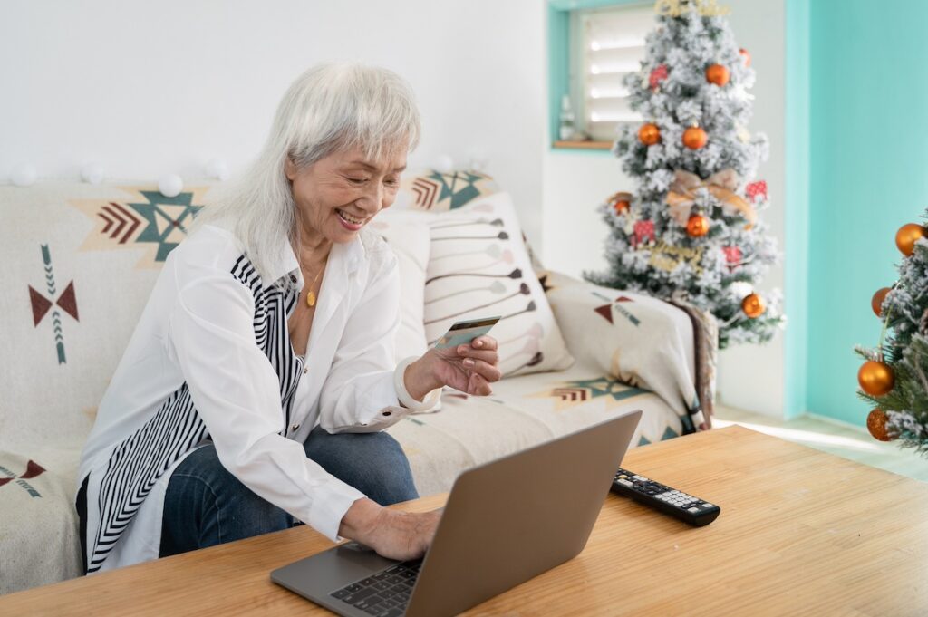 click,-save,-celebrate-–-happy-digital-holiday-shopping-–-senior-planet-from-aarp