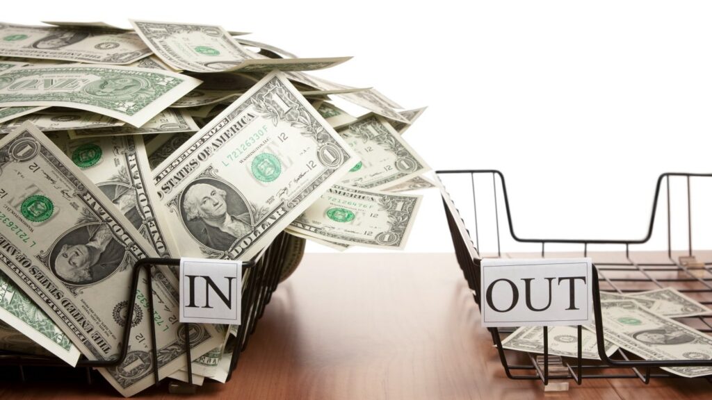 cash-flow-strategies-for-women-living-on-a-fixed-income-|-sixty-and-me-–-from-sixtyandme.com