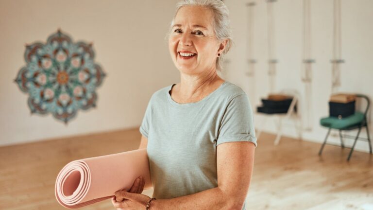 a-simple-10-minute-video-that-helps-relieve-back-stiffness-after-60-|-sixty-and-me